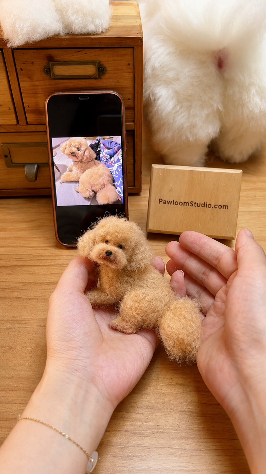 A Home Worth Remembering: Crafting Daisy’s Wool Portrait