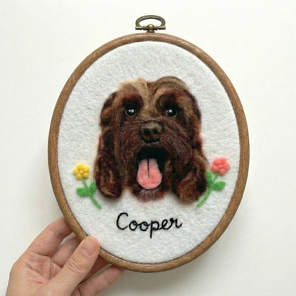 Needle-felted pet hoop portrait detail